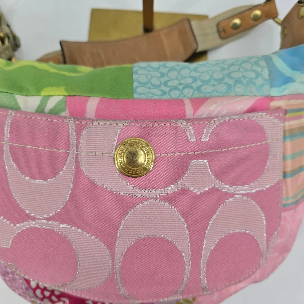 Coach Patchwork Signature Hobo Shoulder Bag Pink Floral Y2K Boho 2000s